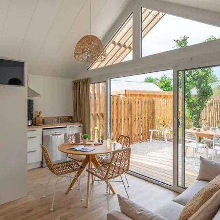 4 étoiles - Piscine - Cbgcaig *