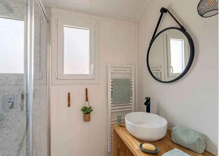 4 étoiles - Piscine - Cbgcaig *