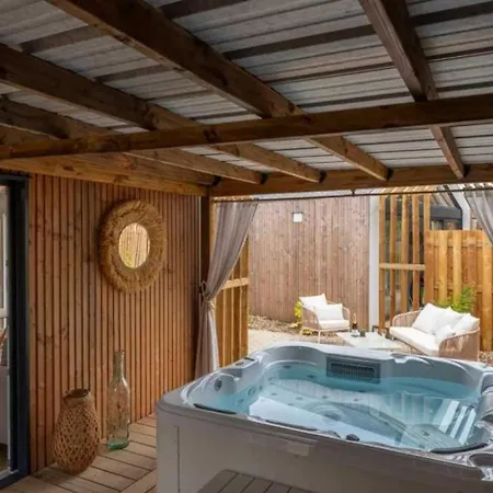 Camping 4 Etoiles - Piscine - Cbgcaig Notre-Dame-de-Monts