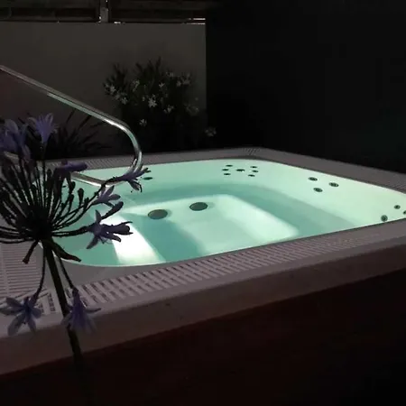 4 Etoiles - Piscine - Cbgcaig