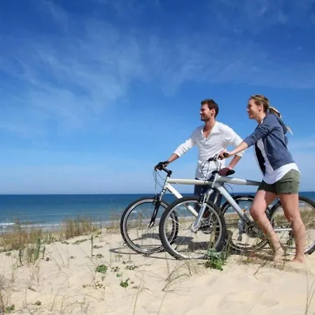 Zecamping 4 Piscine Chiens Acceptes Sauna Hammam Mini Golf 500m Kemp