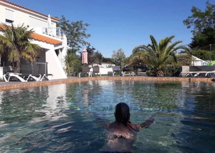 Zecamping 4 Piscine Chiens Acceptes Sauna Hammam Mini Golf 500M Plage 4*