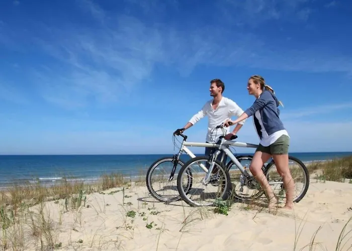 Zecamping 4 Piscine Chiens Acceptes Sauna Hammam Mini Golf 500m Kemp